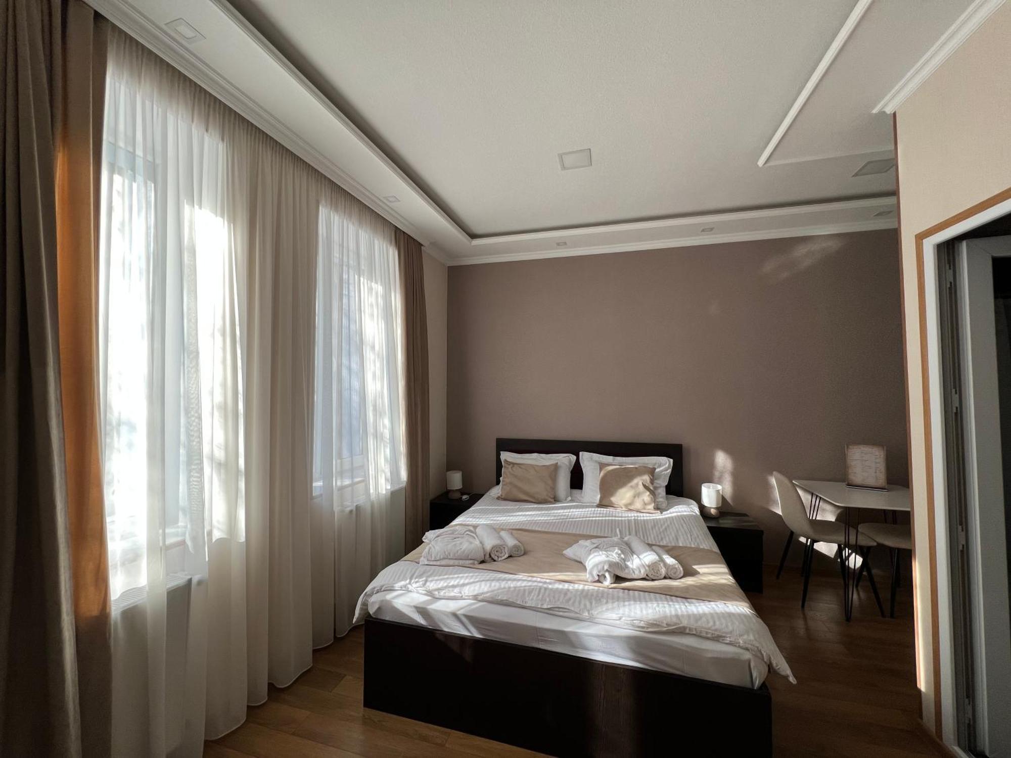 Serenity Likani Villa Hotel بورجومي المظهر الخارجي الصورة